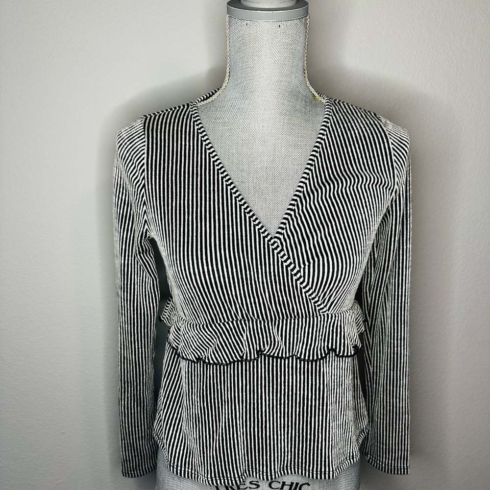 Caution To The Wind Black and White Striped Blouse size small